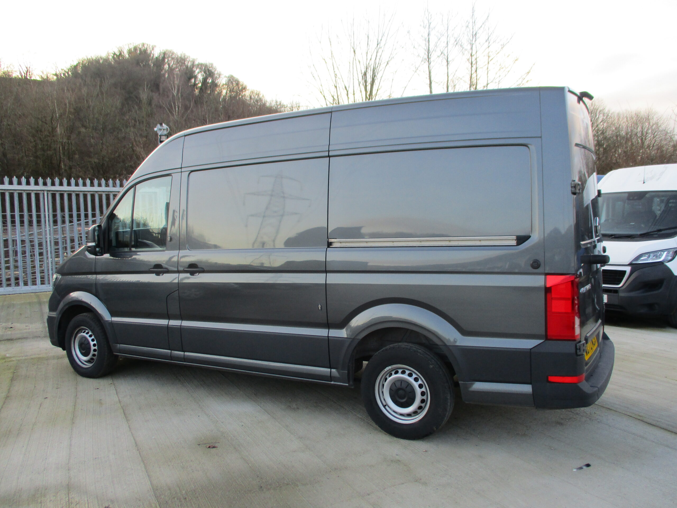 VW Crafter Ex Service Vans 13 Scaled